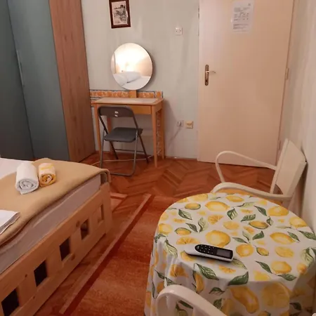 Mirjana Гостьовий будинок